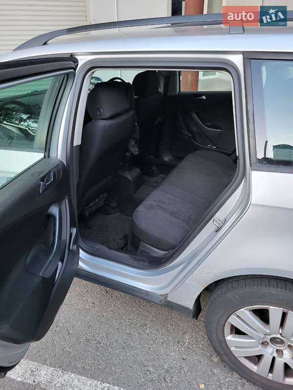 Универсал Volkswagen Passat 2005 в Киеве фото 5 Универсал Volkswagen Passat 2005 в Киеве