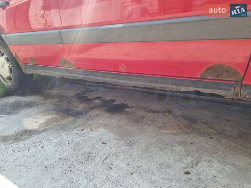 Универсал Volkswagen Passat 1992 в Умани