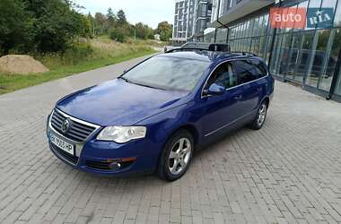Универсал Volkswagen Passat 2006 в Ровно
