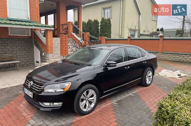 Седан Volkswagen Passat 2012 в Хмельницькому