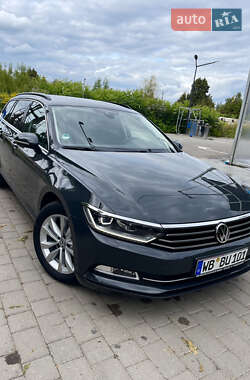 Універсал Volkswagen Passat 2019 в Луцьку