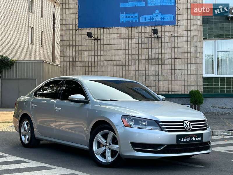 Volkswagen Passat 2011