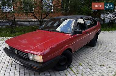 Хэтчбек Volkswagen Passat 1986 в Надворной