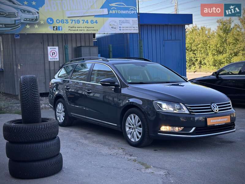Volkswagen Passat 2011
