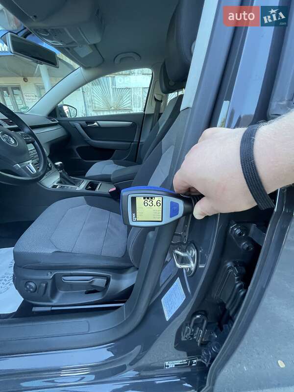 Универсал Volkswagen Passat 2011 в Сумах