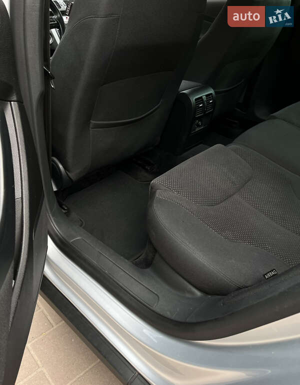 Универсал Volkswagen Passat 2009 в Луцке