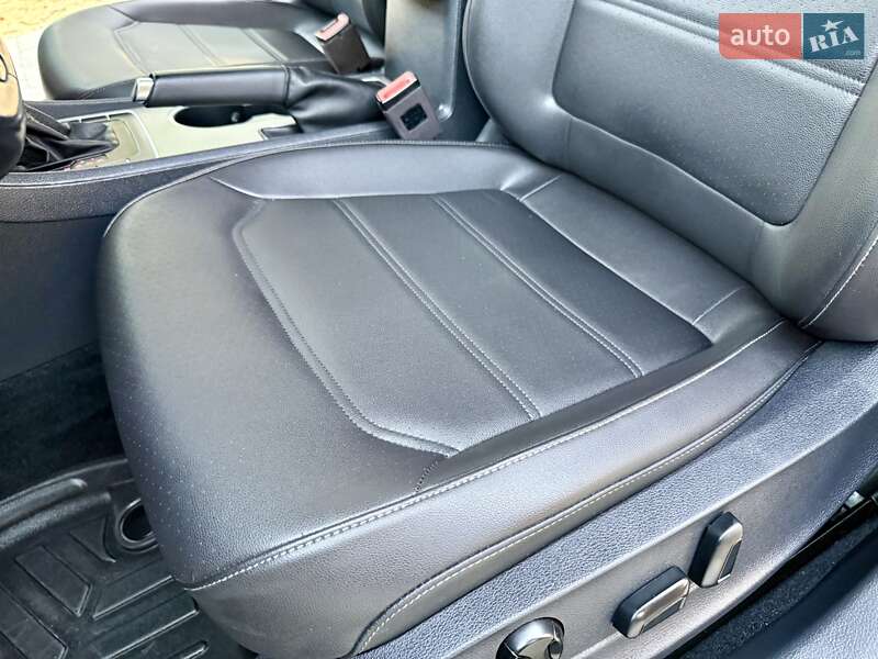 Седан Volkswagen Passat 2020 в Одессе