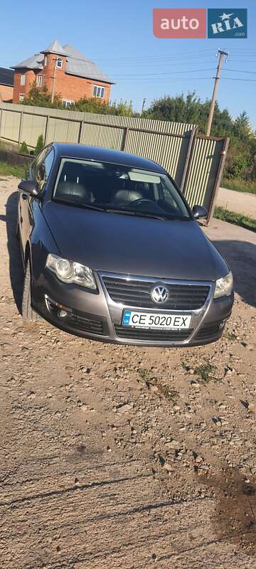 Седан Volkswagen Passat 2005 в Городенке