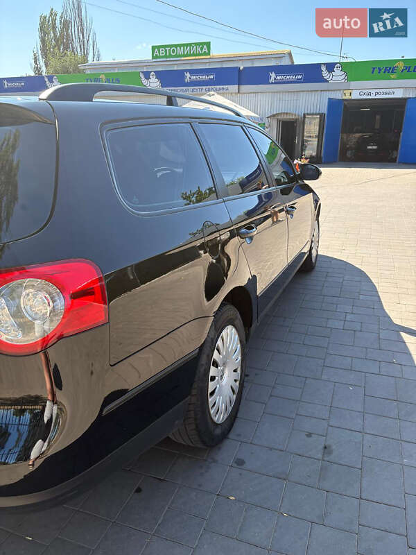 Универсал Volkswagen Passat 2009 в Кривом Роге