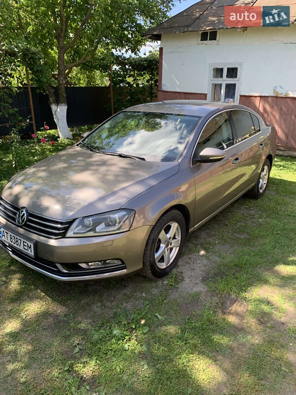 Volkswagen Passat 2011