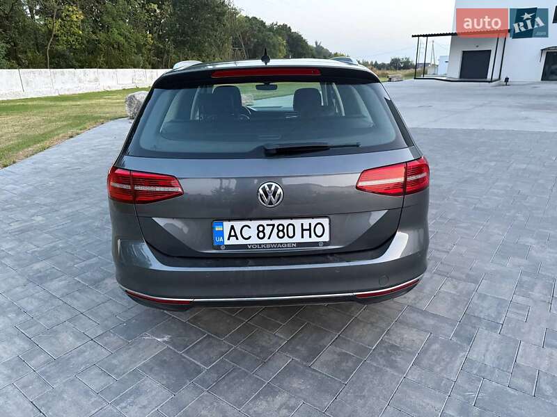 Універсал Volkswagen Passat 2015 в Луцьку