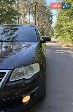Седан Volkswagen Passat 2008 в 