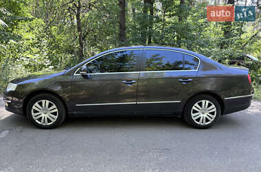 Седан Volkswagen Passat 2008 в 