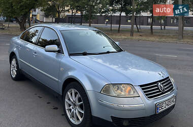 Седан Volkswagen Passat 2002 в Миколаєві