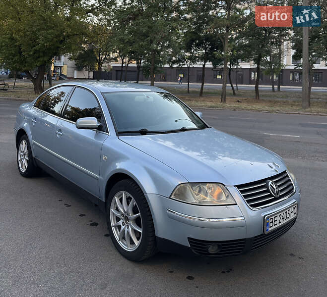 Седан Volkswagen Passat 2002 в Николаеве