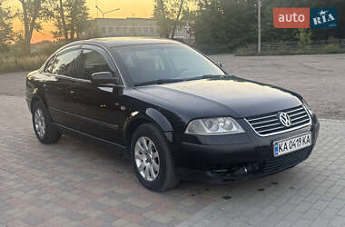 Седан Volkswagen Passat 2001 в Коростені