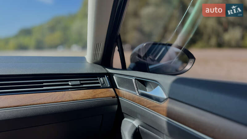 Седан Volkswagen Passat 2017 в Днепре фото 21 Седан Volkswagen Passat 2017 в Днепре