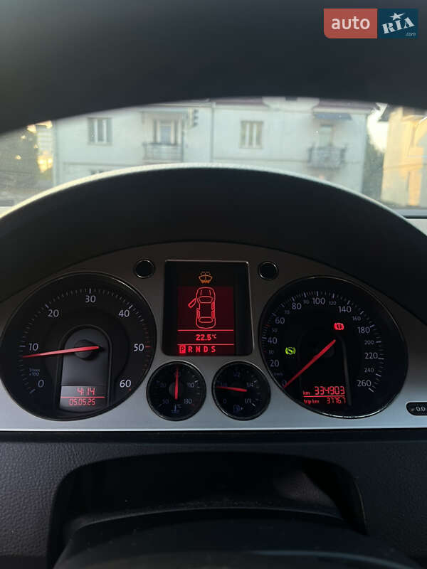 Універсал Volkswagen Passat 2008 в Львові