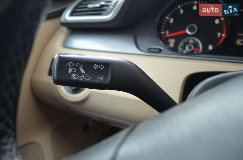 Универсал Volkswagen Passat 2012 в Ковеле
