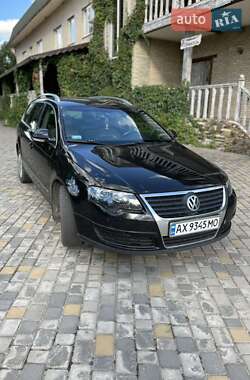 Універсал Volkswagen Passat 2010 в Харкові