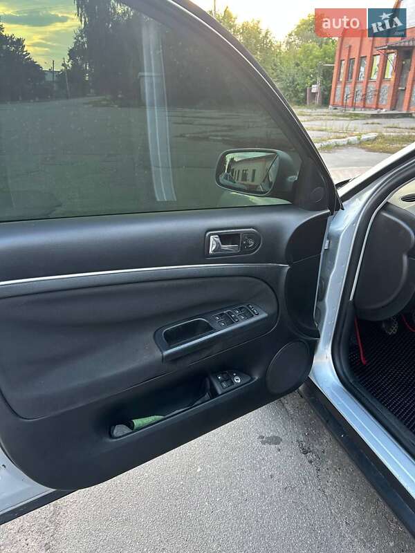 Седан Volkswagen Passat 2001 в Семенівці