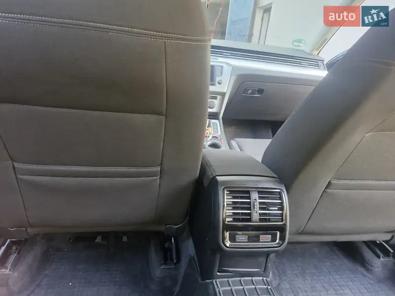 Volkswagen Passat 2015 VIN WVWZZZ3CZFE507642 фото оголошення 3 з 49