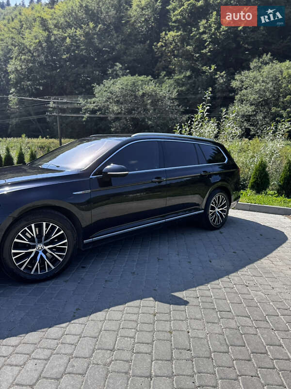 Універсал Volkswagen Passat 2014 в Івано-Франківську