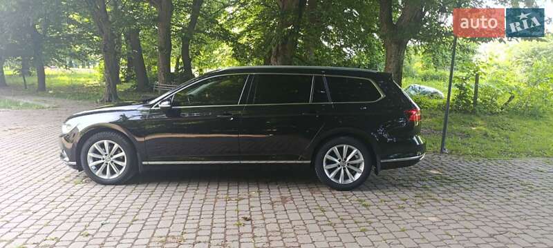 Универсал Volkswagen Passat 2018 в Львове фото 26 Универсал Volkswagen Passat 2018 в Львове