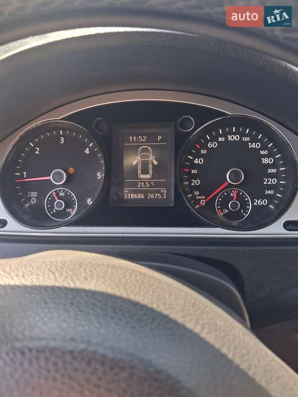 Універсал Volkswagen Passat 2012 в Старокостянтинові фото 3 Універсал Volkswagen Passat 2012 в Старокостянтинові