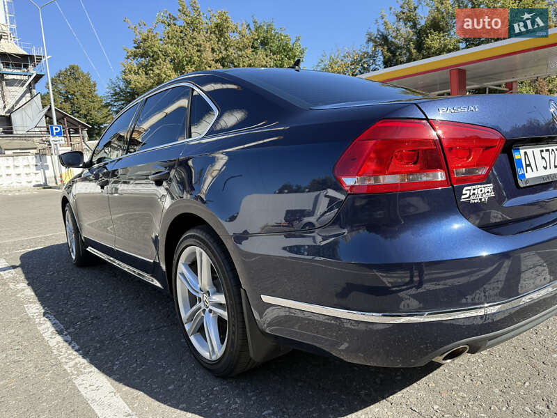Седан Volkswagen Passat 2014 в Киеве