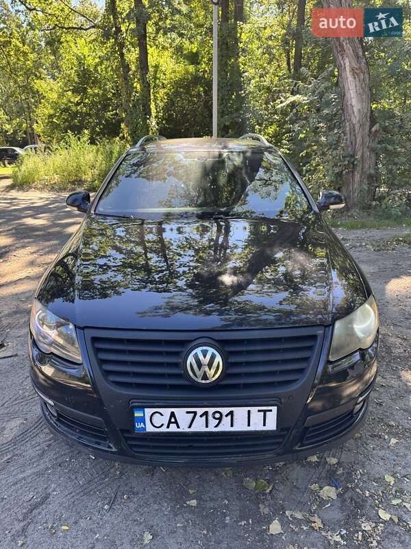 Универсал Volkswagen Passat 2007 в Киеве