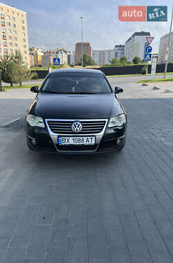 Седан Volkswagen Passat 2008 в Хмельницком
