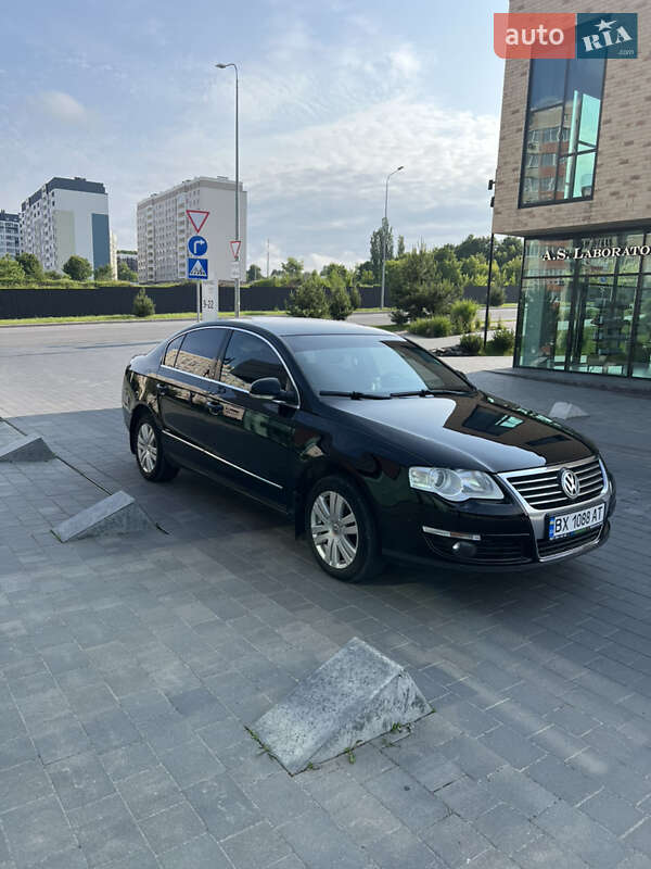 Седан Volkswagen Passat 2008 в Хмельницькому