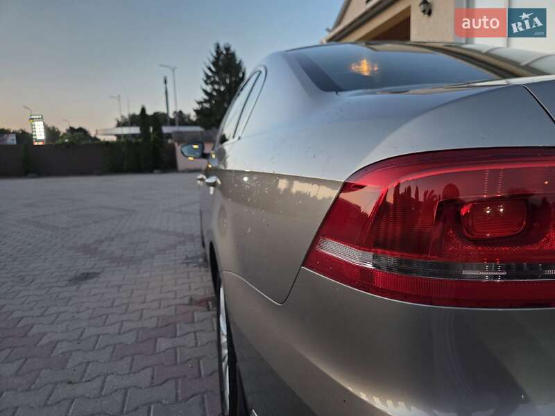Седан Volkswagen Passat 2012 в Дунаевцах фото 4 Седан Volkswagen Passat 2012 в Дунаевцах