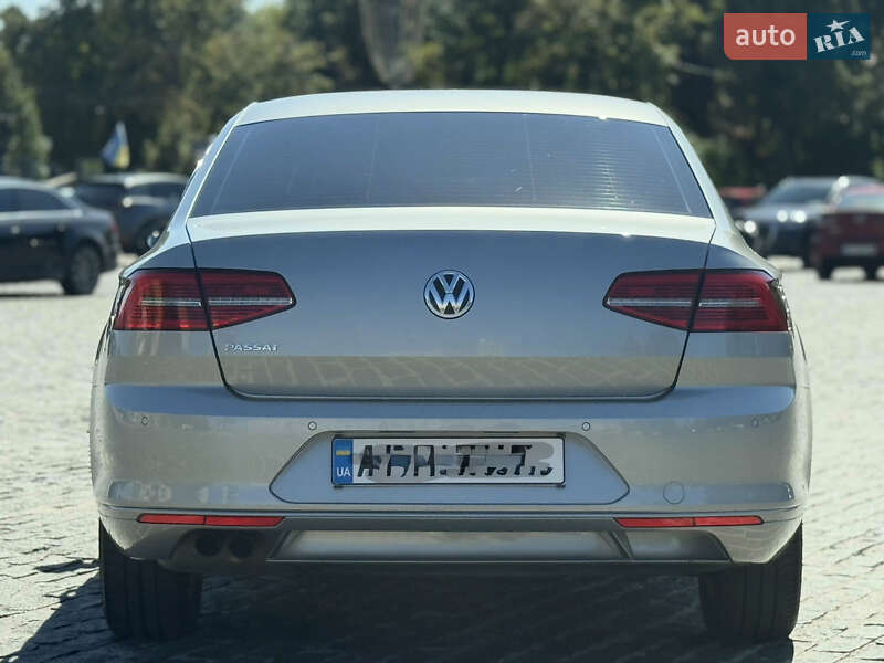 Седан Volkswagen Passat 2016 в Харькове фото 24 Седан Volkswagen Passat 2016 в Харькове