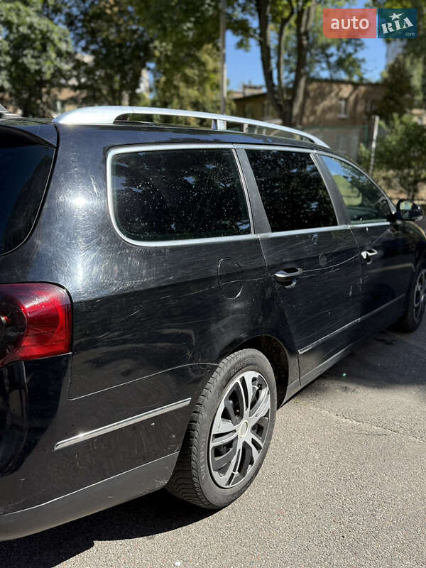 Универсал Volkswagen Passat 2007 в Киеве