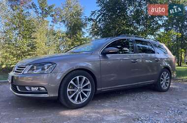 Універсал Volkswagen Passat 2011 в Корюківці