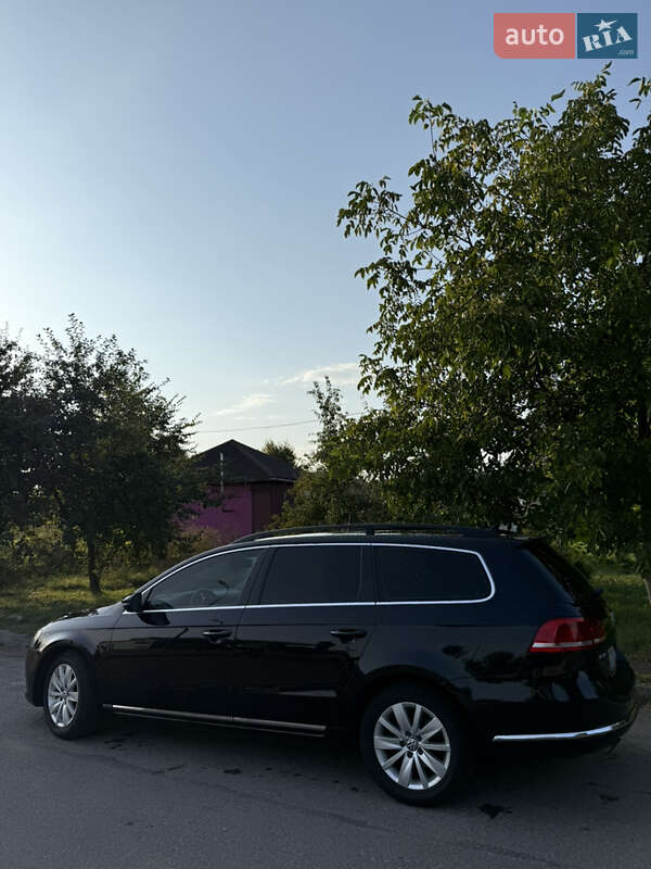 Універсал Volkswagen Passat 2013 в Калуші
