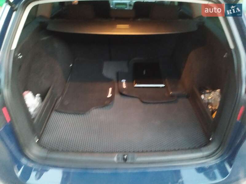Универсал Volkswagen Passat 2009 в Кривом Роге