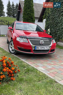 Універсал Volkswagen Passat 2005 в Новому Розділі