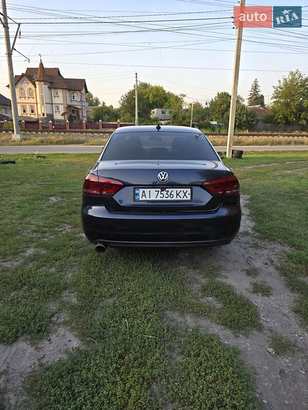 Седан Volkswagen Passat 2015 в Киеве