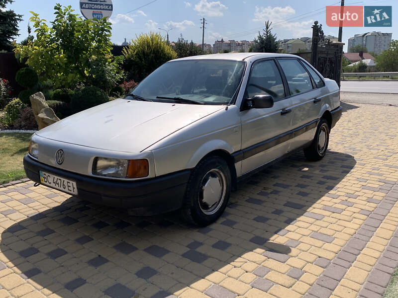 Седан Volkswagen Passat 1991 в Тернополе