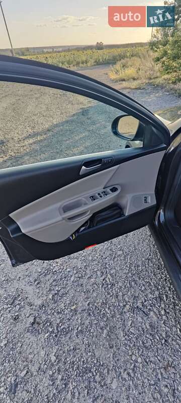 Универсал Volkswagen Passat 2009 в Первомайске фото 19 Универсал Volkswagen Passat 2009 в Первомайске