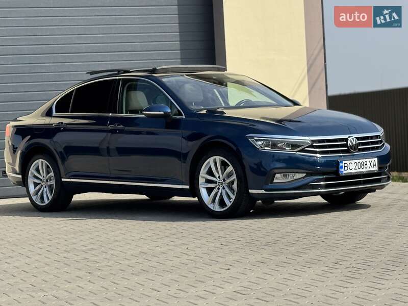 Седан Volkswagen Passat 2020 в Стрию