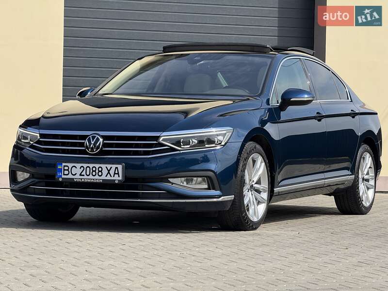 Седан Volkswagen Passat 2020 в Стрию