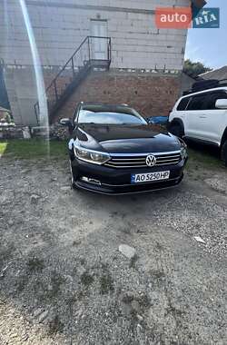 Универсал Volkswagen Passat 2015 в Дубовом