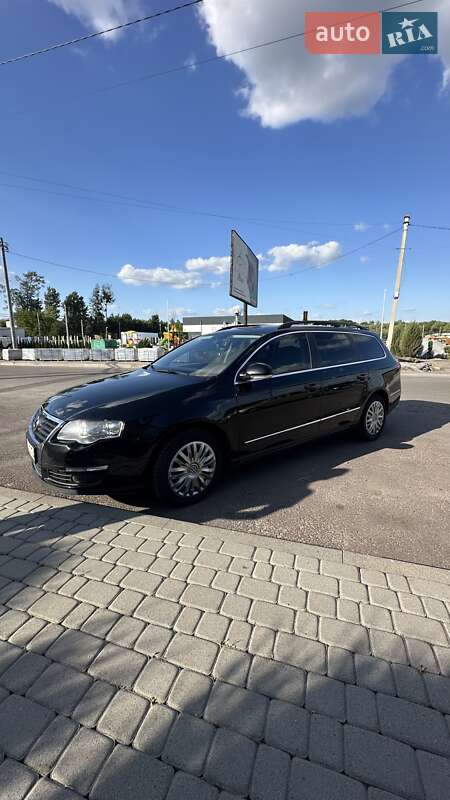 Універсал Volkswagen Passat 2009 в Моршині
