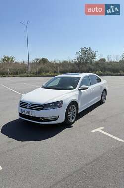 Седан Volkswagen Passat 2012 в Вінниці