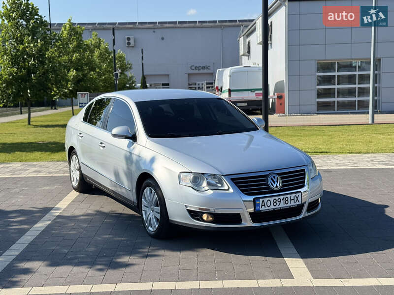 Седан Volkswagen Passat 2005 в 