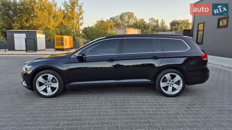 Универсал Volkswagen Passat 2019 в Одессе фото 8 Универсал Volkswagen Passat 2019 в Одессе